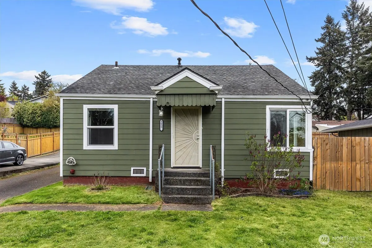 9055 Yakima Avenue, Tacoma, WA 98444 - #1