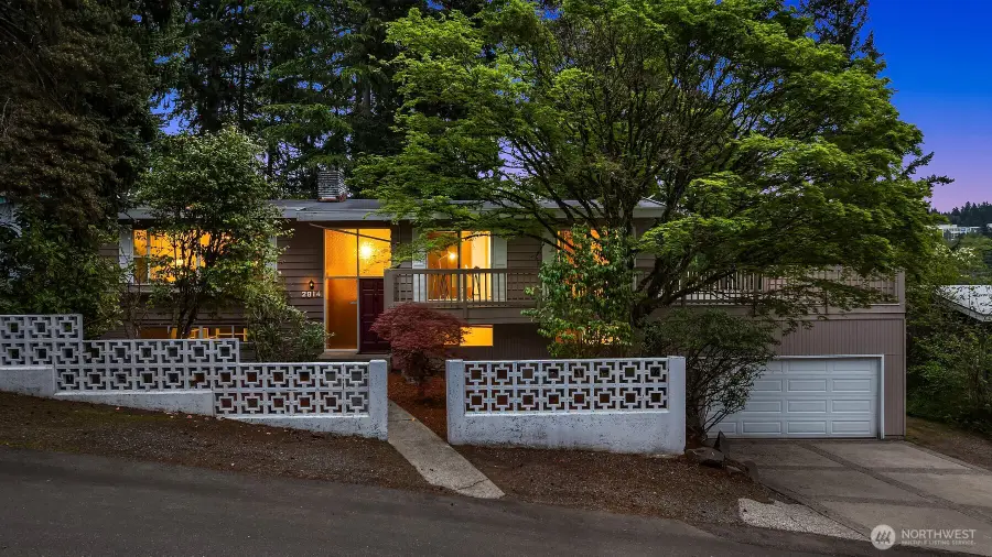 2814 129th Avenue Se, Bellevue, WA 98005 - #2