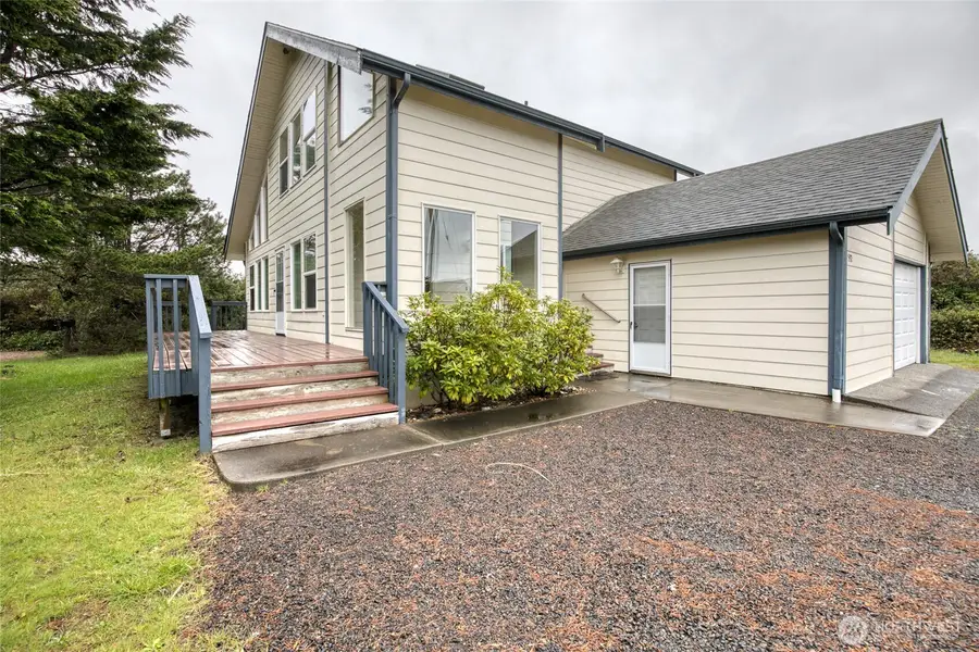 532 Decatur Street Sw, Ocean Shores, WA 98569 - #2