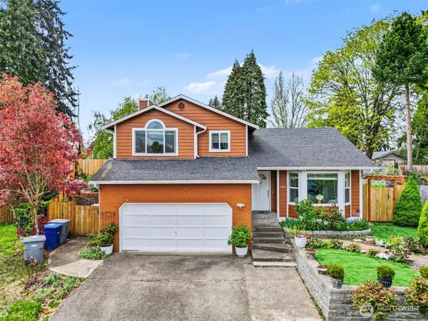 4002 NE 7th Court, Renton, WA 98056