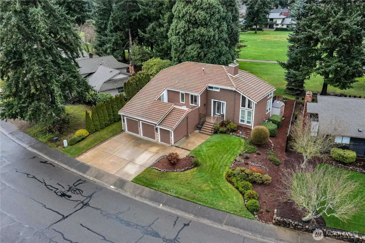 31643 37th Avenue Sw, Federal Way, WA 98023 - #1