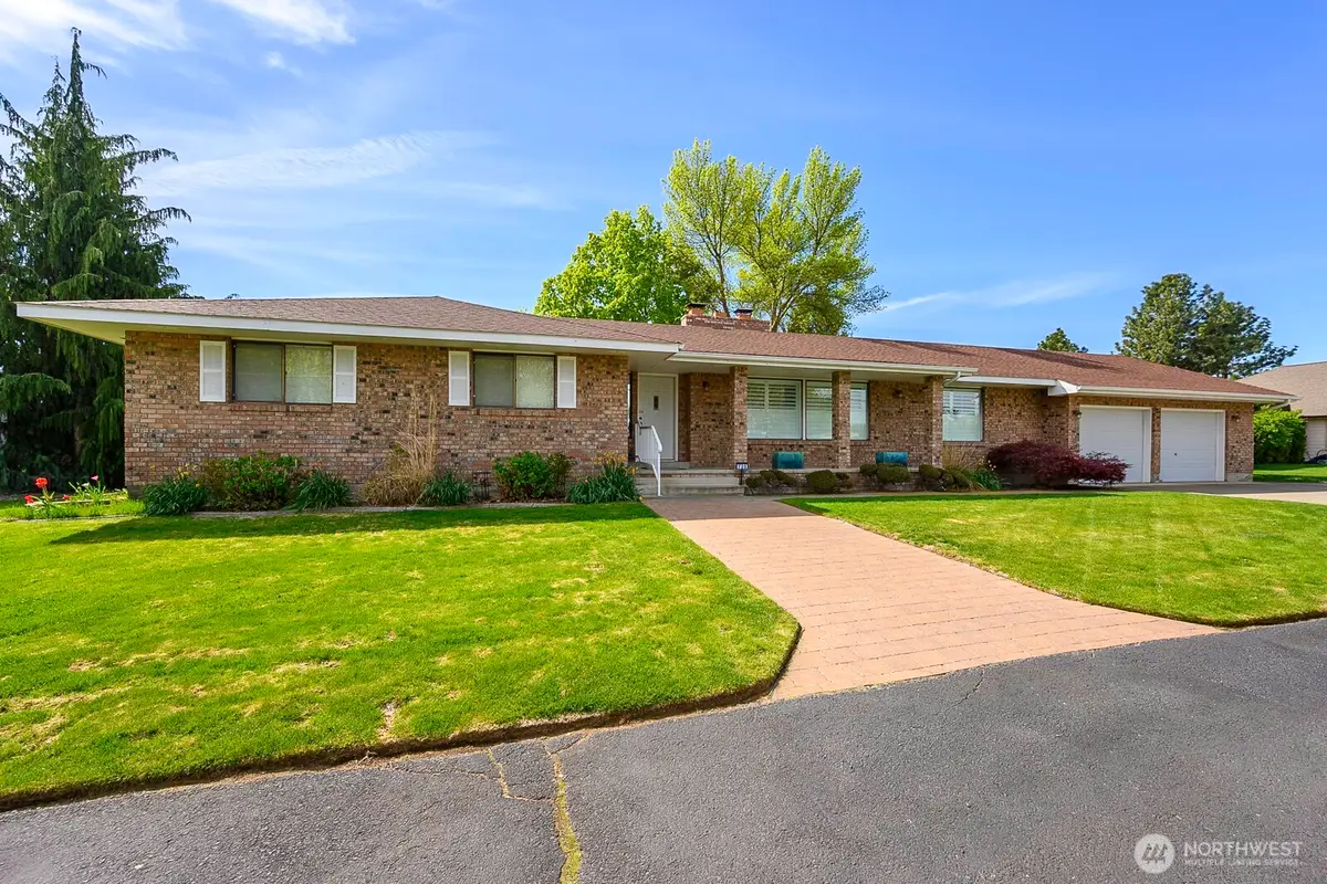 725 Canterbury Road Nw, Soap Lake, WA 98851 - #1