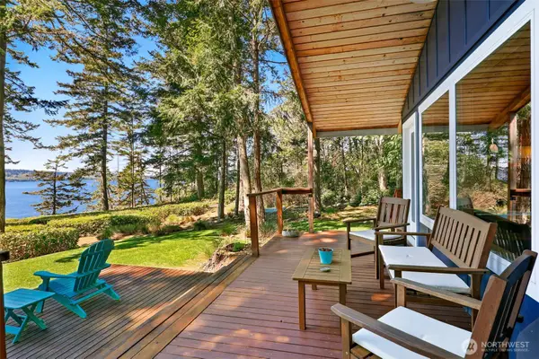 3392 Harbor View Drive, Langley, WA 98260