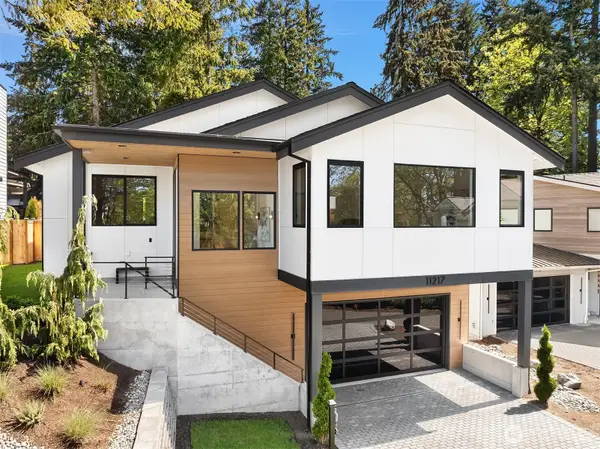11217 NE 103rd Place, Kirkland, WA 98033