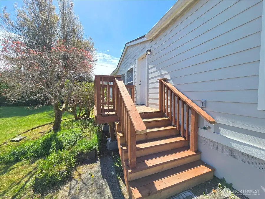 207 Old Hill Road, Aberdeen, WA 98520 - #2