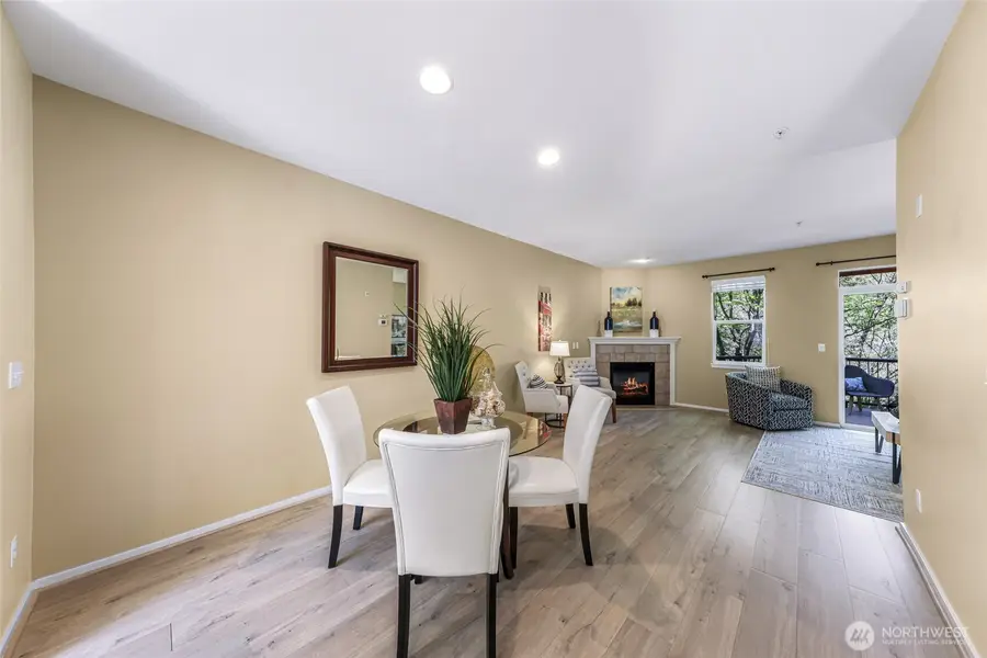 9067 161st Court Ne #2704, Redmond, WA 98052 - #3