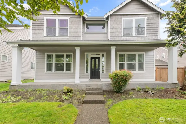 202 Hawk Avenue Sw, Orting, WA 98360
