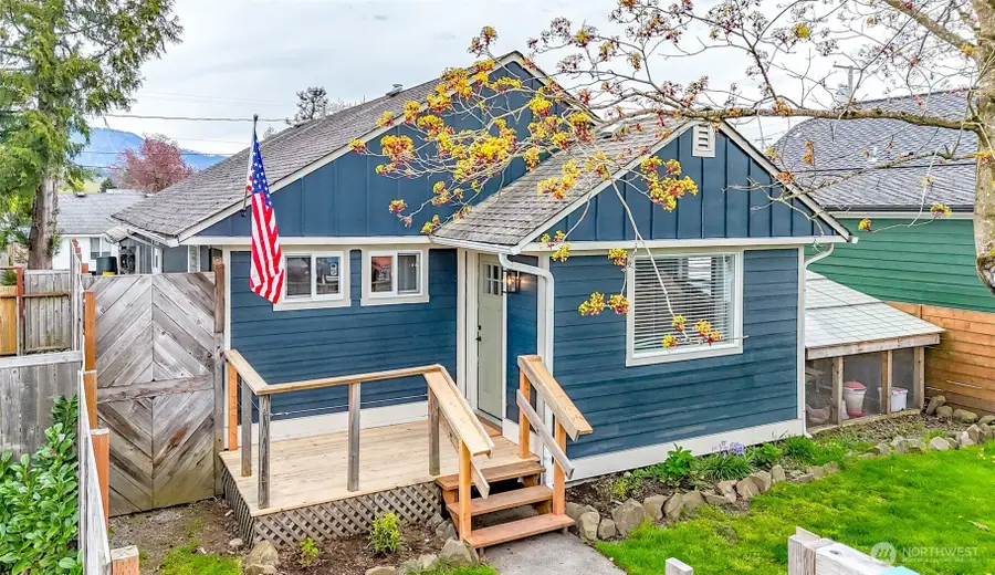 3015 Fredrickson Street, Enumclaw, WA 98022 - #2