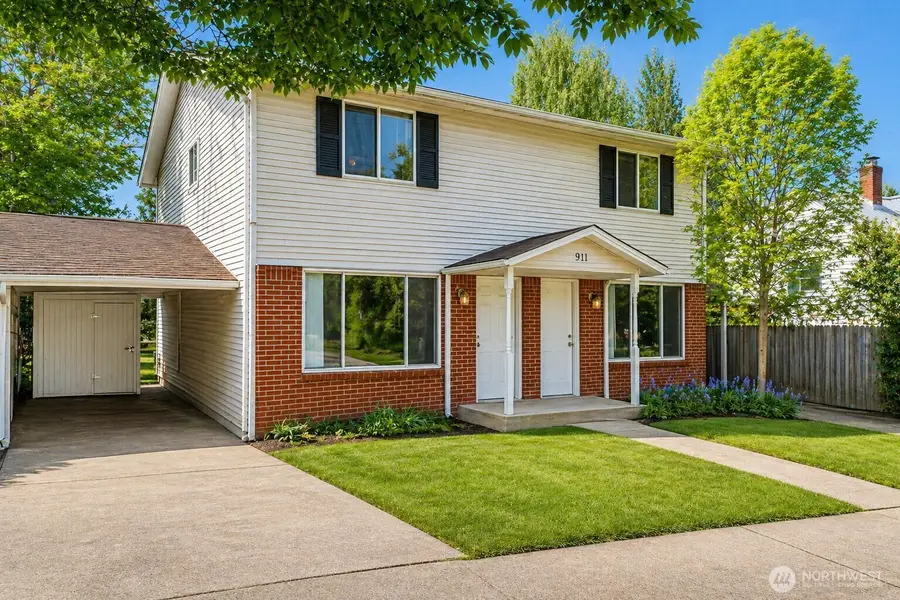 911 W 29th Street, Vancouver, WA 98660 - #2