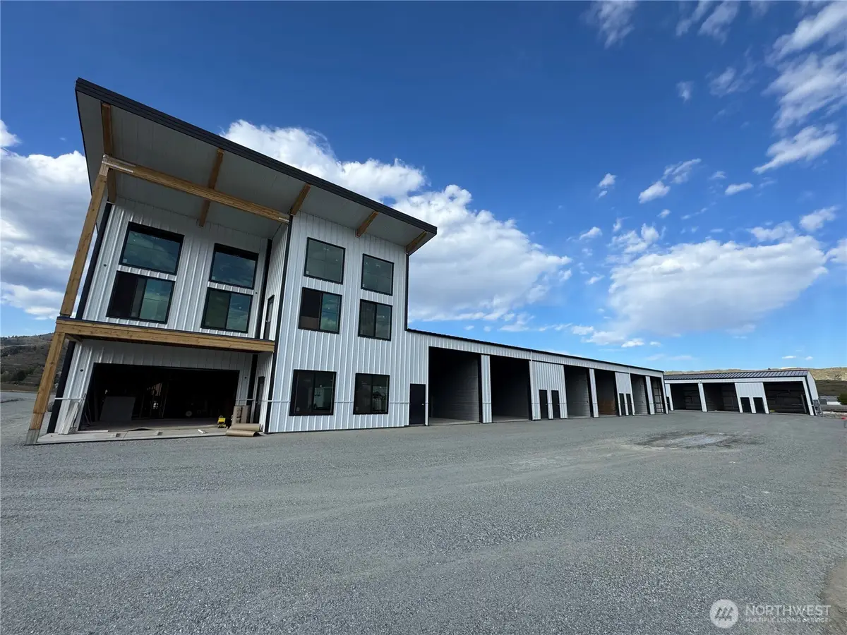 73 E Shop Avenue #C3, Chelan, WA 98816 - #1