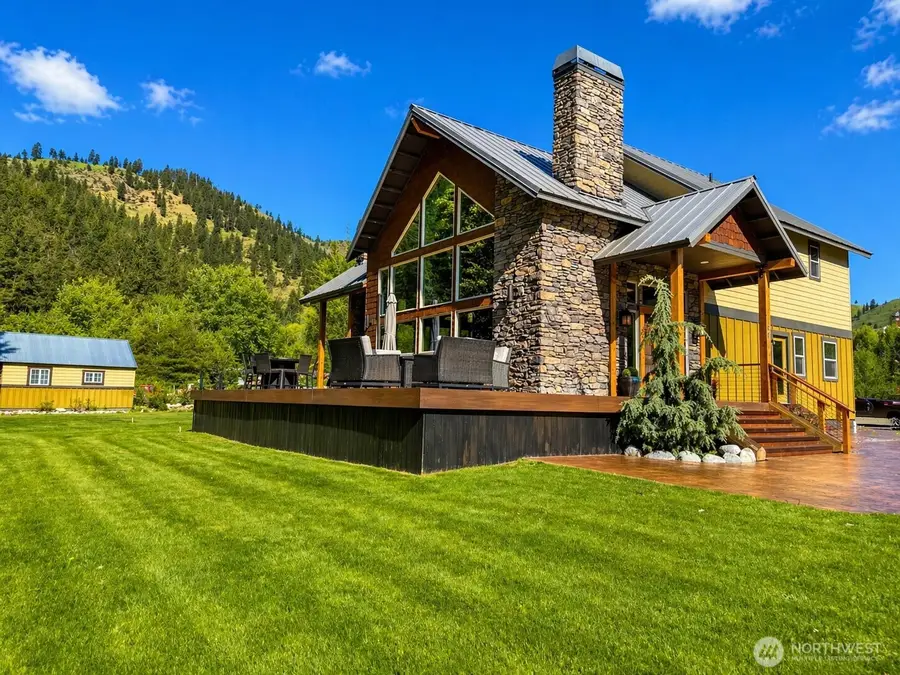 180 Country River Lane, Entiat, WA 98822 - #2