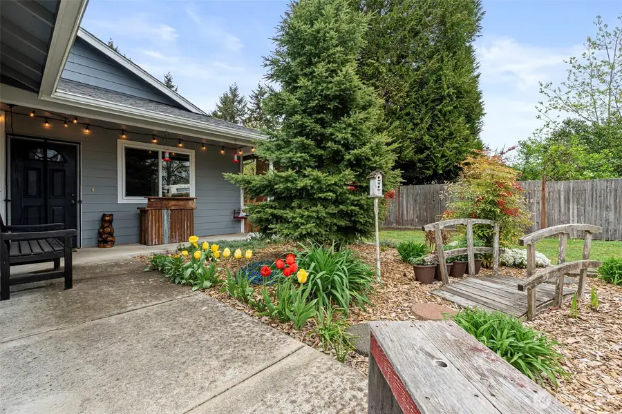 305 E Oakview Avenue, Centralia, WA 98531 - #2