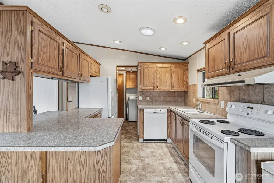 327 Franklin Place, Longview, WA 98632 - #2