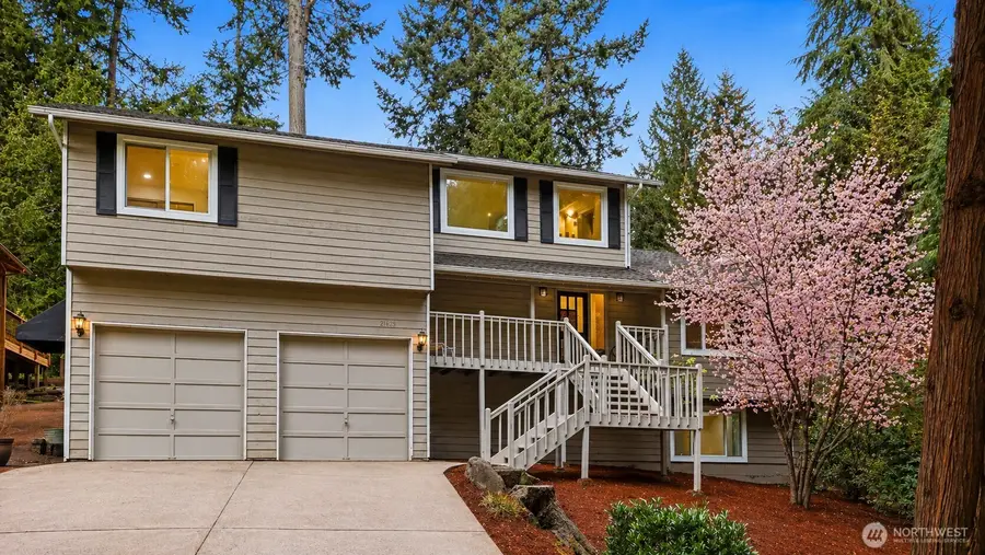21633 NE 29th St, Sammamish, WA 98074 - #2
