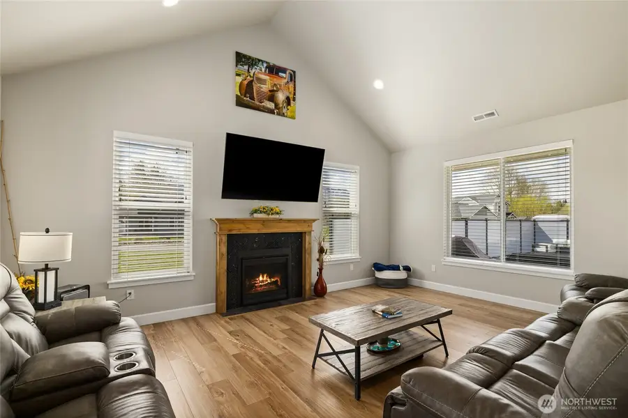 370 Deer Meadow Drive, Cle Elum, WA 98922 - #2