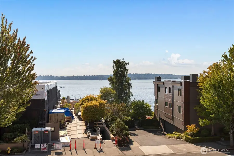 832 Lake Street S, Kirkland, WA 98033 - #3