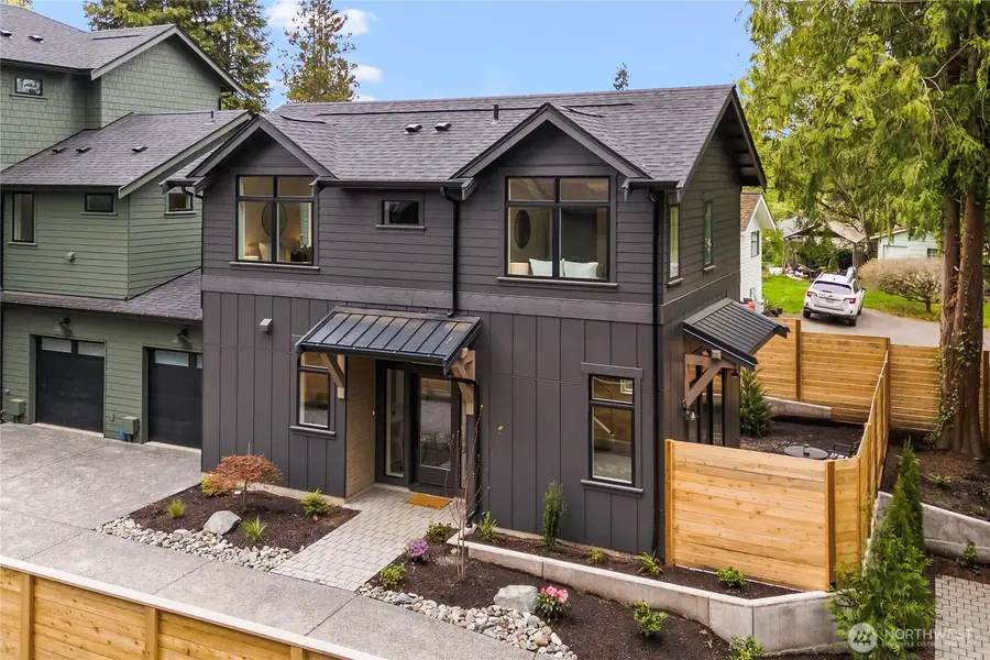 3020 NE 95th St #B, Seattle, WA 98115 - #3