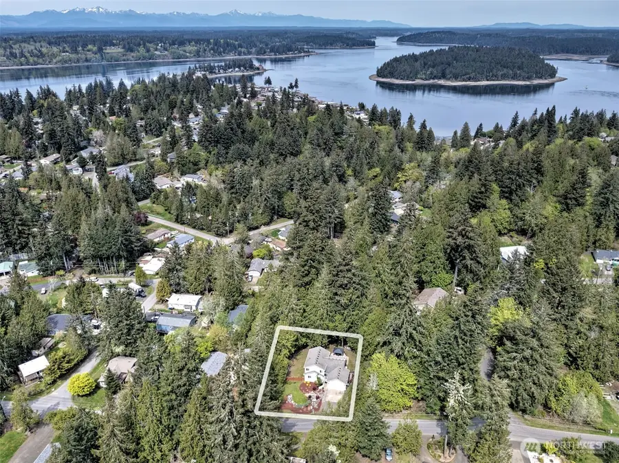 2412 Westwind Drive Nw, Olympia, WA 98502 - #2