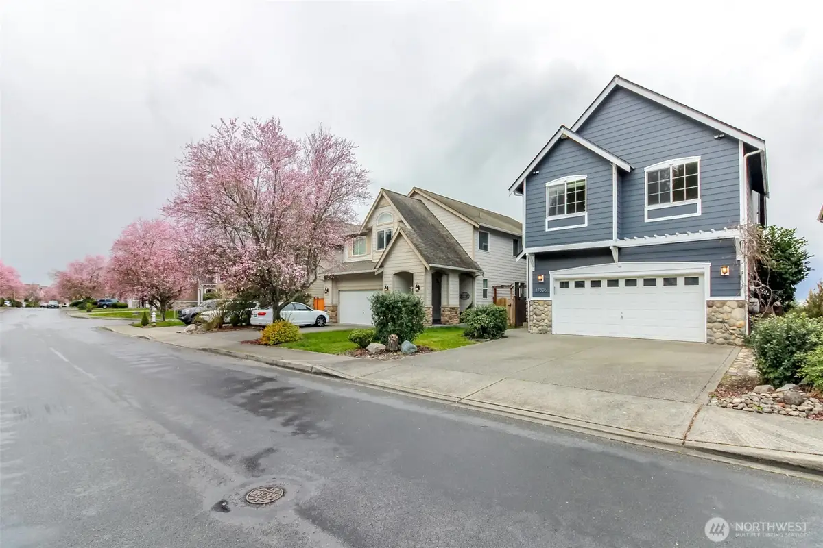 17806 106th Street E, Bonney Lake, WA 98391 - #1