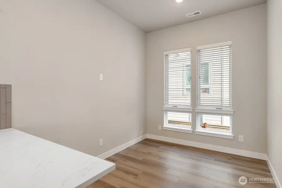 6613 S 128th Street, Seattle, WA 98178 - #2