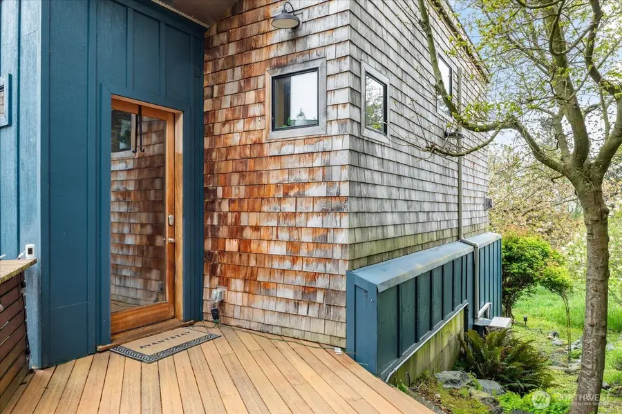 1060 Halsey Drive, Coupeville, WA 98239 - #3