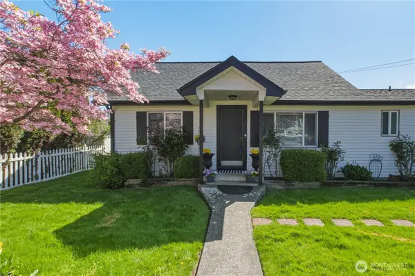 322 Milwaukee Boulevard S, Algona, WA 98001