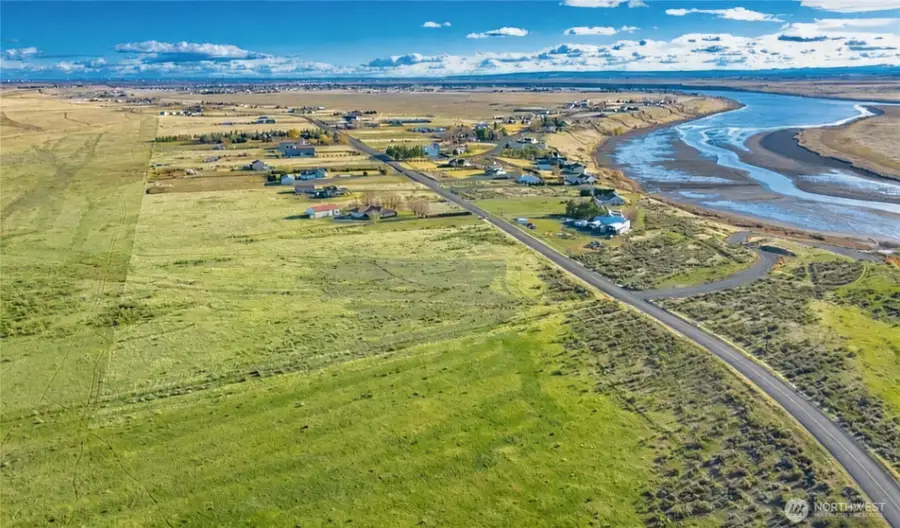 9989 NE Neppel Road #32, Moses Lake, WA 98837 - #2