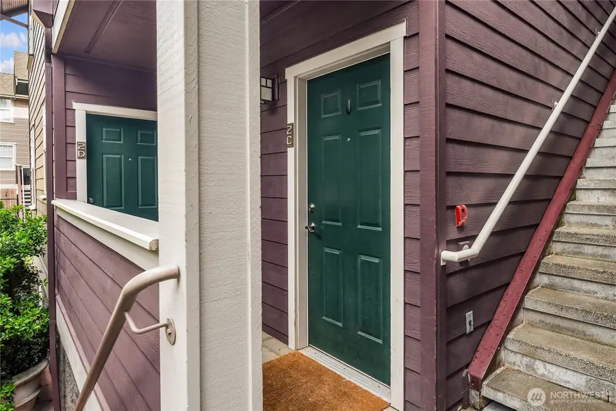 5430 California Avenue Sw #2C, Seattle, WA 98136 - #3