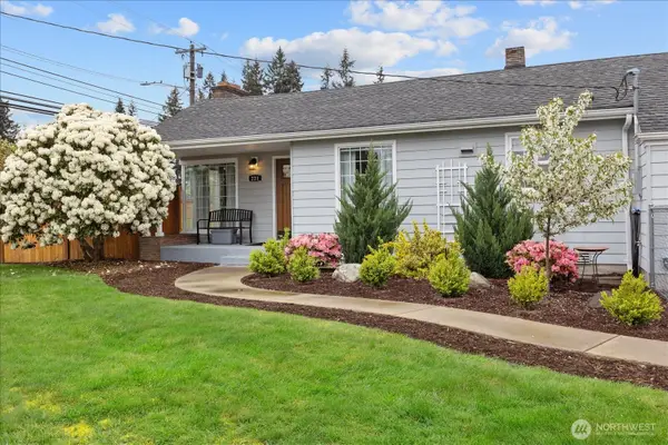 221 Tamarack Avenue, Everett, WA 98203