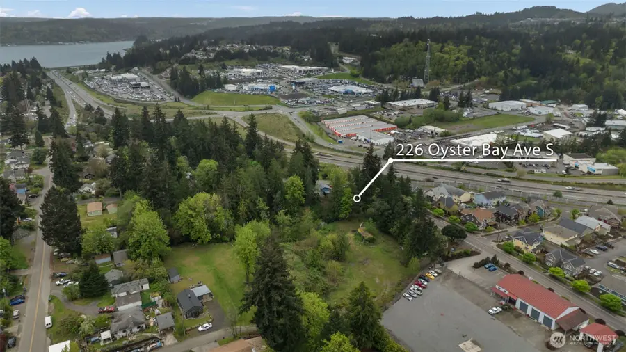 226 S Oyster Bay Ave #1,2,3,4, Bremerton, WA 98312 - #2