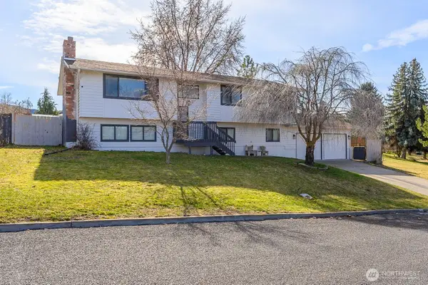 32 Diamond Street, Electric City, WA 99123