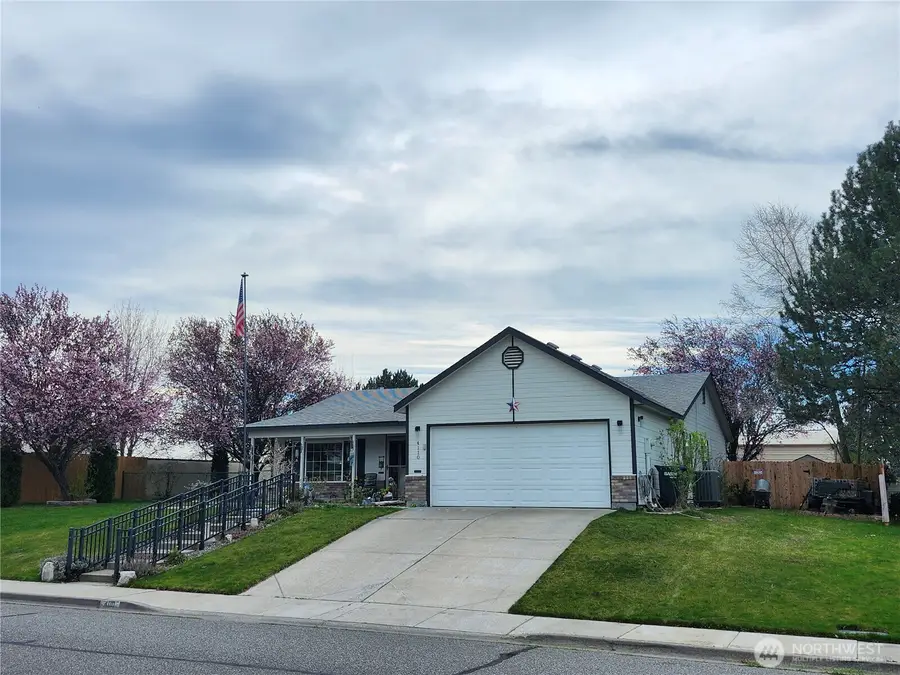 4110 Hilltop Drive, Pasco, WA 99301 - #3