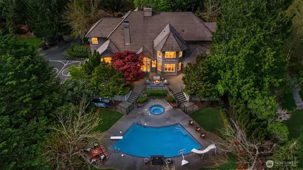 23233 SE 257th Avenue, Maple Valley, WA 98038