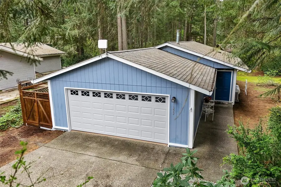 11222 Country Club Place, Anderson Island, WA 98303 - #2