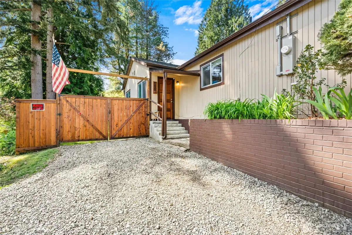 1633 NE Perkins Way, Shoreline, WA 98155 - #1