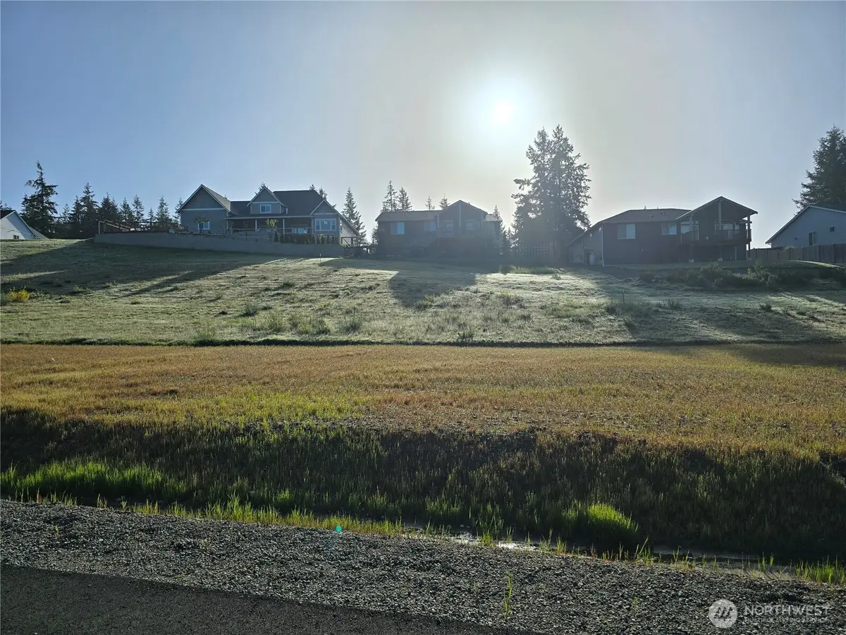 70 E Virgil Drive W #4, Allyn, WA 98524 - #1
