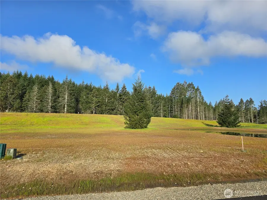 91 E Virgil Drive W #12, Allyn, WA 98524 - #2