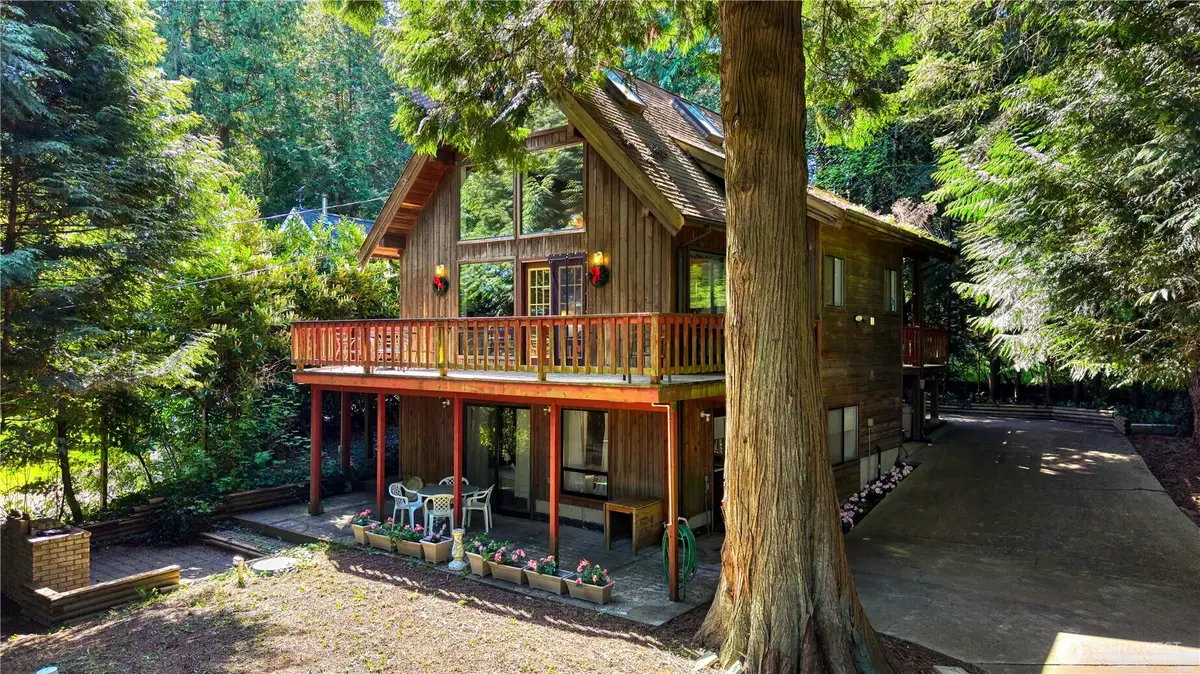 1881 Cliff Road, Point Roberts, WA 98281 - #1