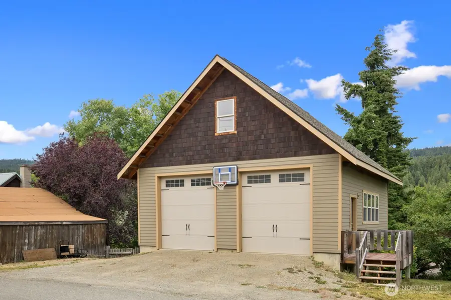 313 S 2nd Street, Roslyn, WA 98941 - #3
