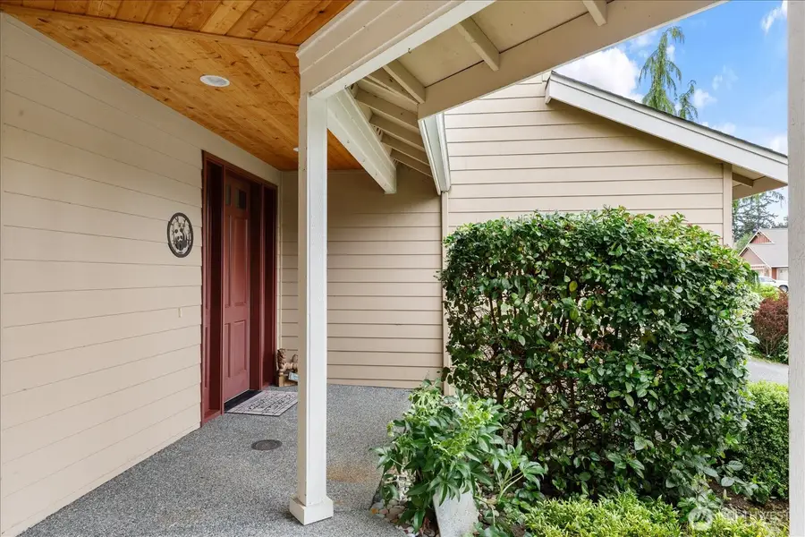 2777 SW Fairway Point Drive, Oak Harbor, WA 98277 - #2