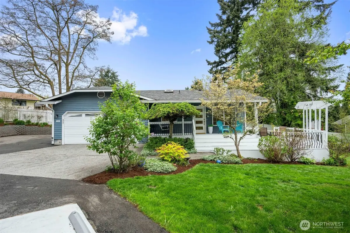 25 E Intercity Avenue, Everett, WA 98208 - #1