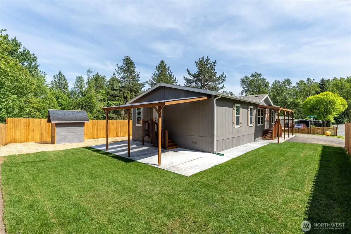 101 Sir Lancelot Drive, Castle Rock, WA 98611 - #1