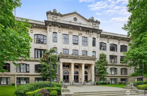 201 Galer Street #414, Seattle, WA 98109