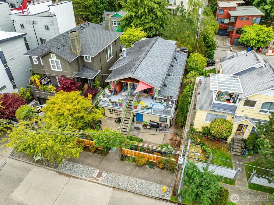 2434 55th Avenue Sw, Seattle, WA 98116 - #3