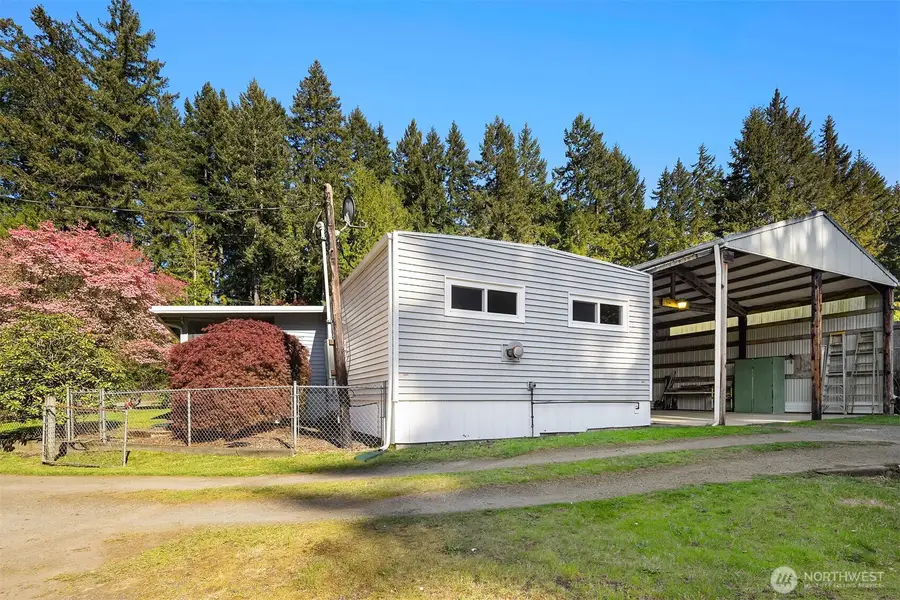 6037 NE Blakely Avenue, Bainbridge Island, WA 98110 - #3