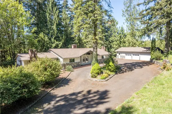 2041 Delameter Road, Castle Rock, WA 98611