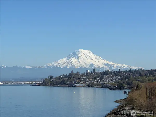4907 Main Street #814, Tacoma, WA 98407