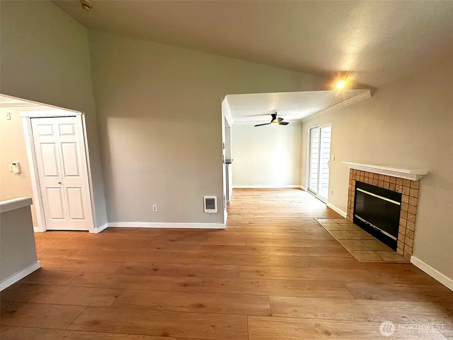 1808 S 284th Lane #E203, Federal Way, WA 98003 - #3