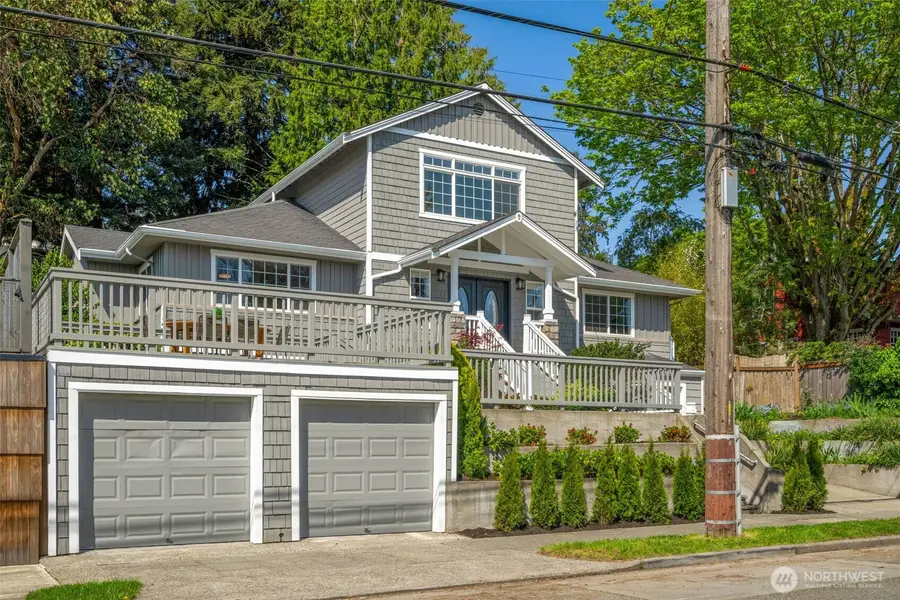 7021 20th Avenue Ne, Seattle, WA 98115 - #2