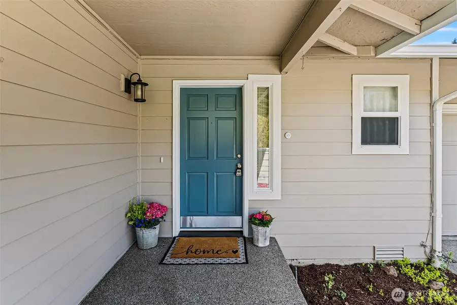 902 NW Leisure Lane, Bremerton, WA 98311 - #3